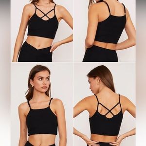 Wolven Onyx Crisscross Four-Way Top